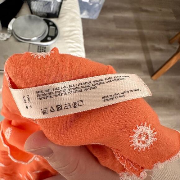 anthropologie coral Orange strappy romper embroidered boho scalloped hem small - Picture 6 of 11